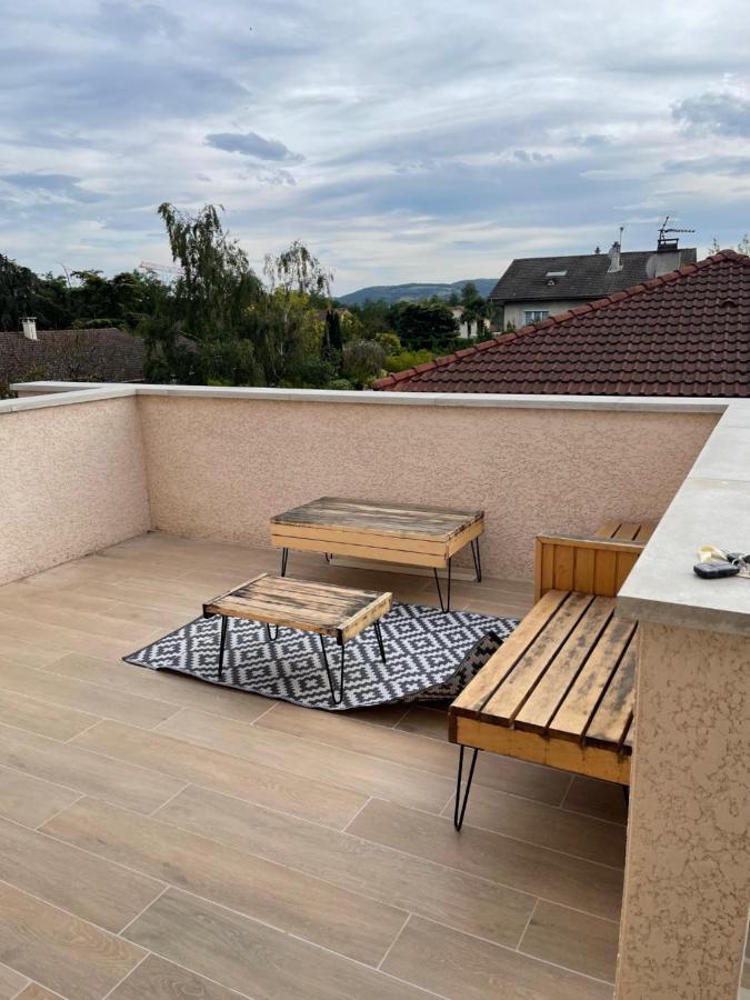 La Parenthese Balneo T2 Cosy De 40M² Avec Terrasse Daire Ternay  Dış mekan fotoğraf